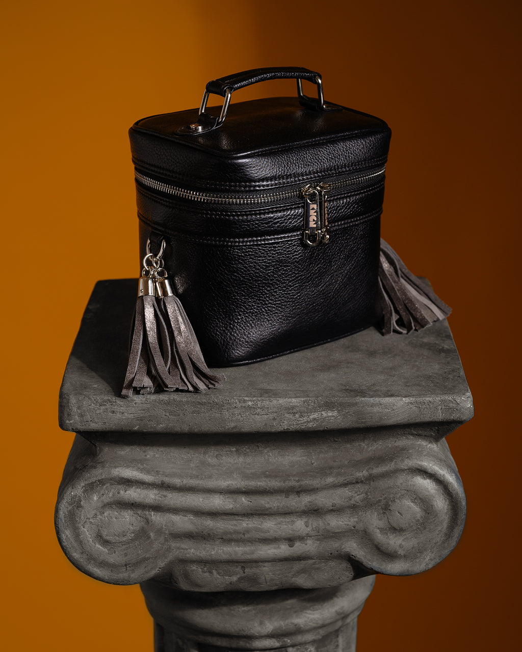 Cube Crossbody Bag (Black)