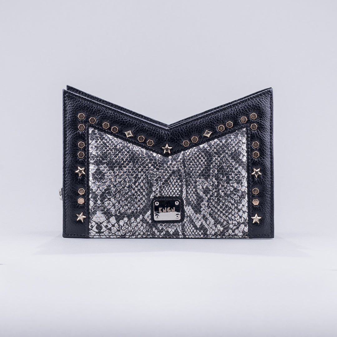 K Clutch ( Black)