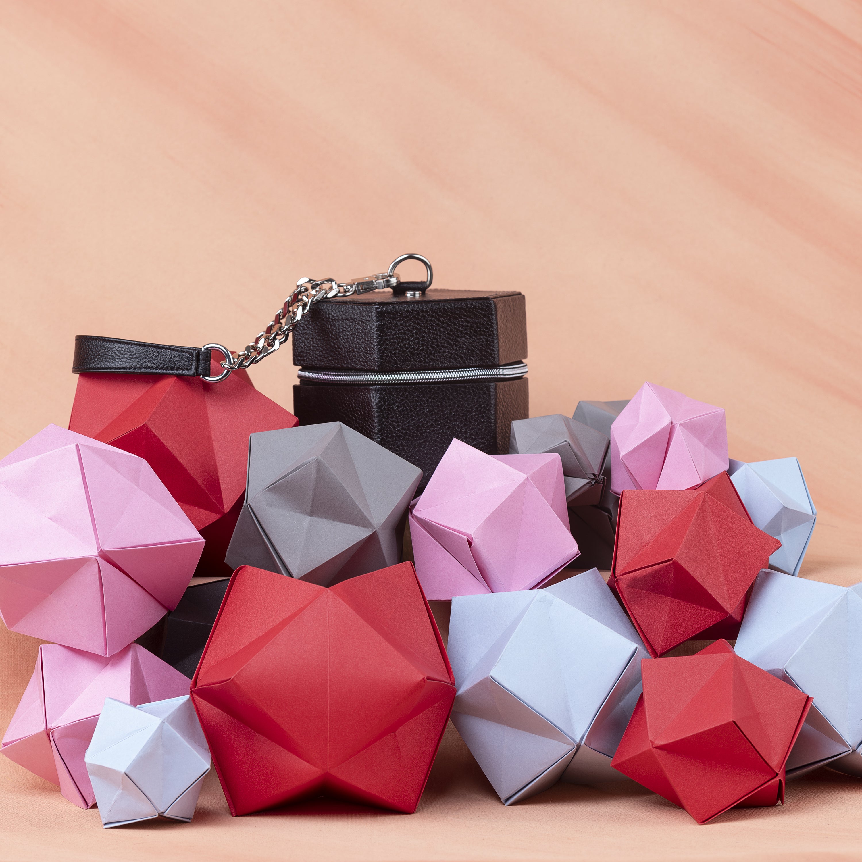 Katachi Hexagon Bag ( Black)