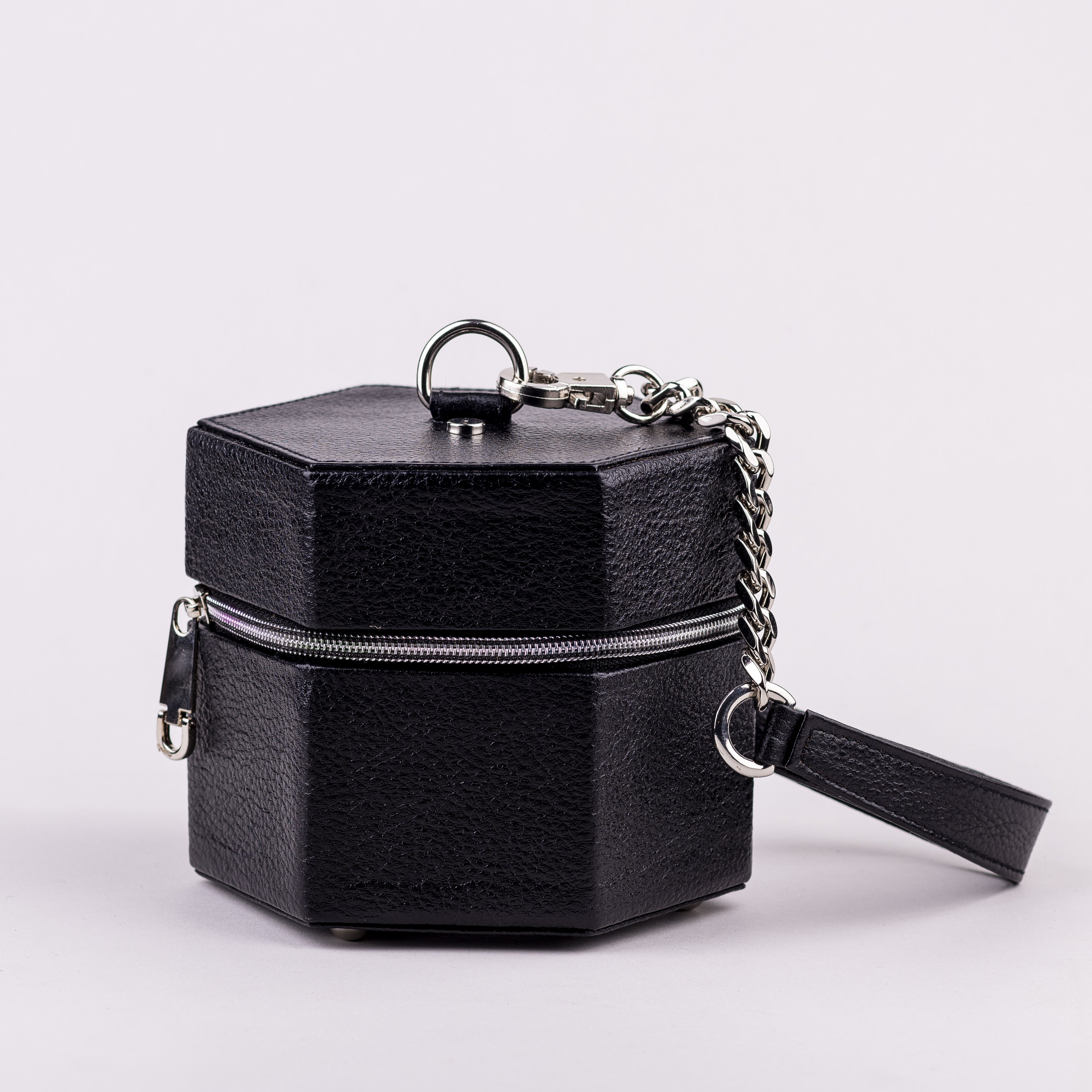 Katachi Hexagon Bag ( Black)