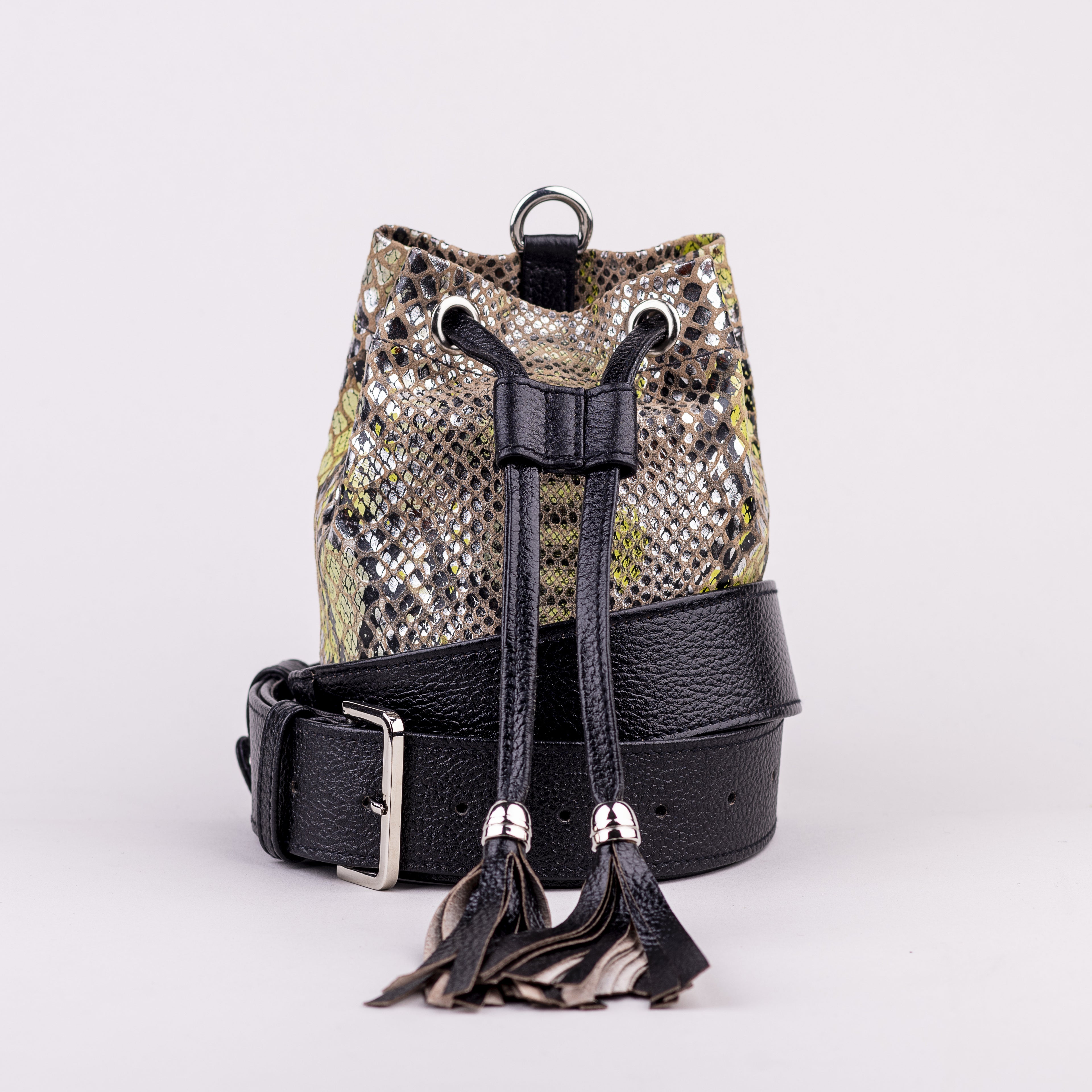 Doki Doki Belt Bag (Black)